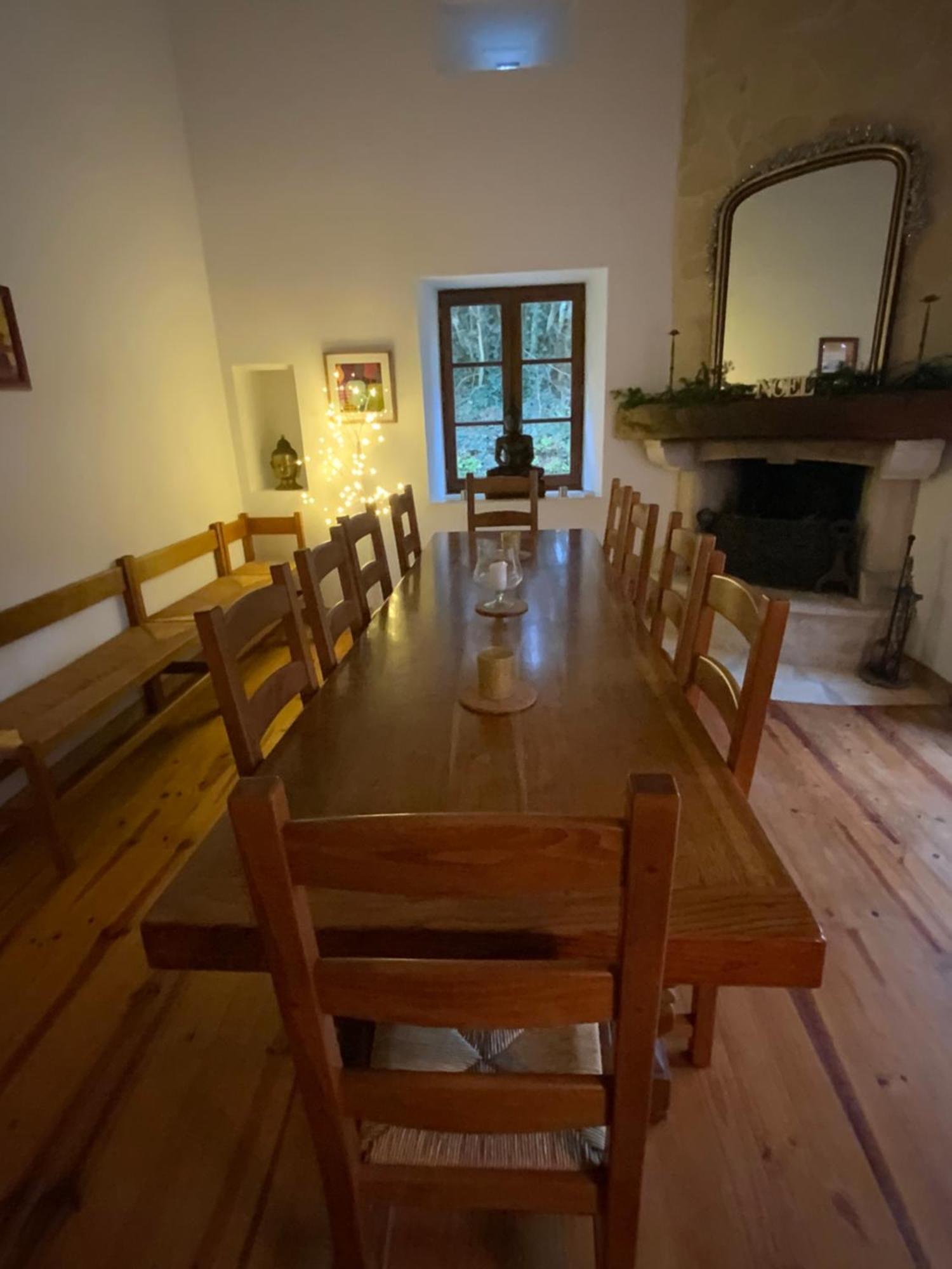French Farmhouse Retreat With Pool & Superb Views. Blanzac  Экстерьер фото